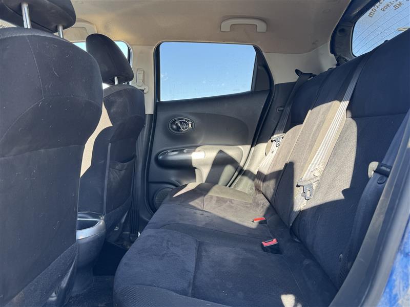 2011 Nissan Juke (R)(E)(5) SV AWD - 15