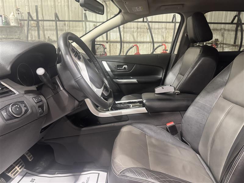 2011 Ford Edge (R)(F)(5) Sport AWD - 11