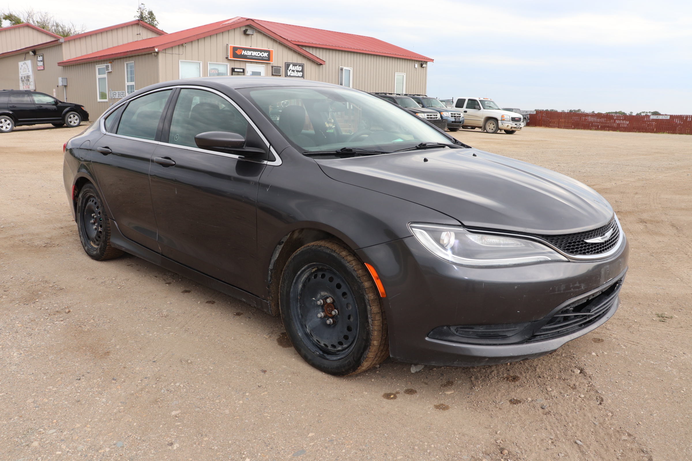 2015 Chrysler 200 (R)(E)(5) LX - 2
