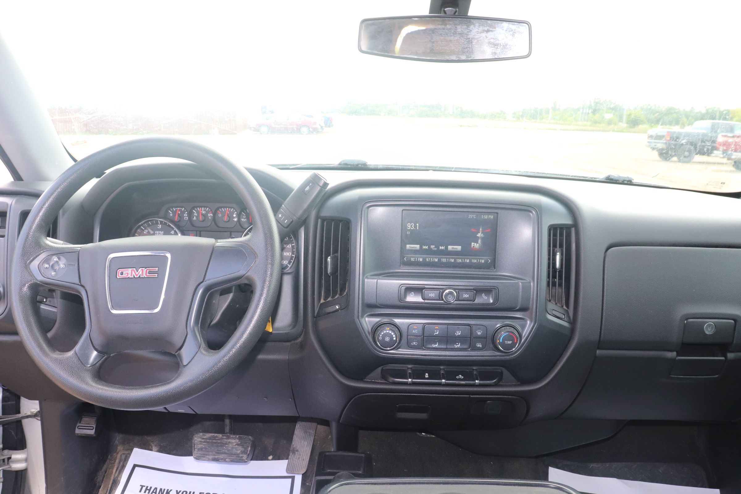 2016 GMC Sierra 1500 (R)(S)(5) Base Crew Cab Short Box 4WD - 12
