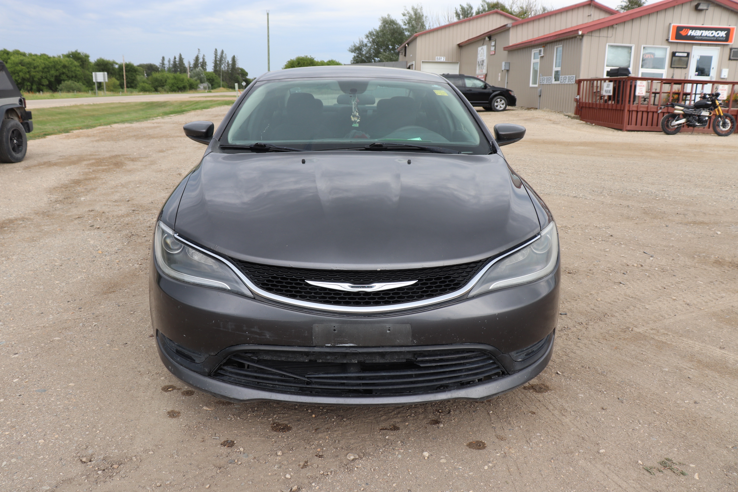 2015 Chrysler 200 (R)(E)(5) LX - 3