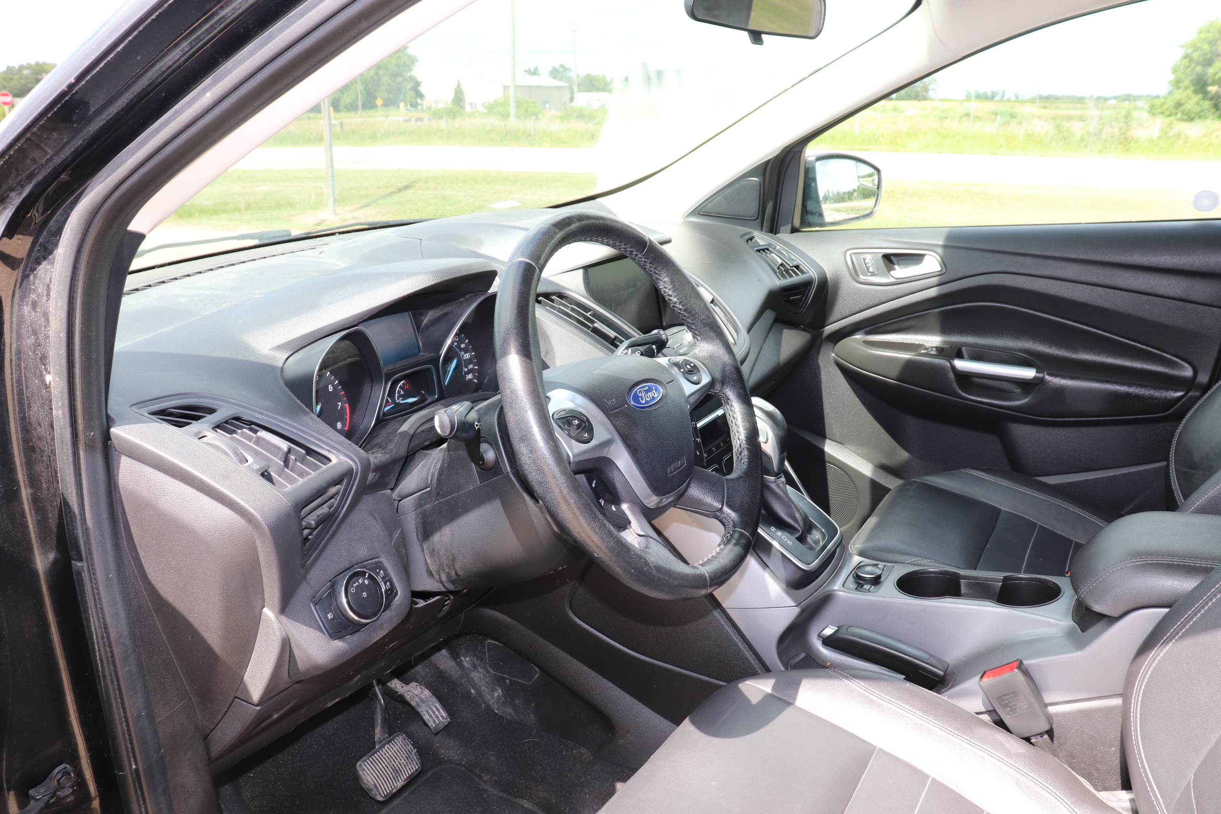 2014 Ford Escape (R)(C)(5) SE 4WD - 9