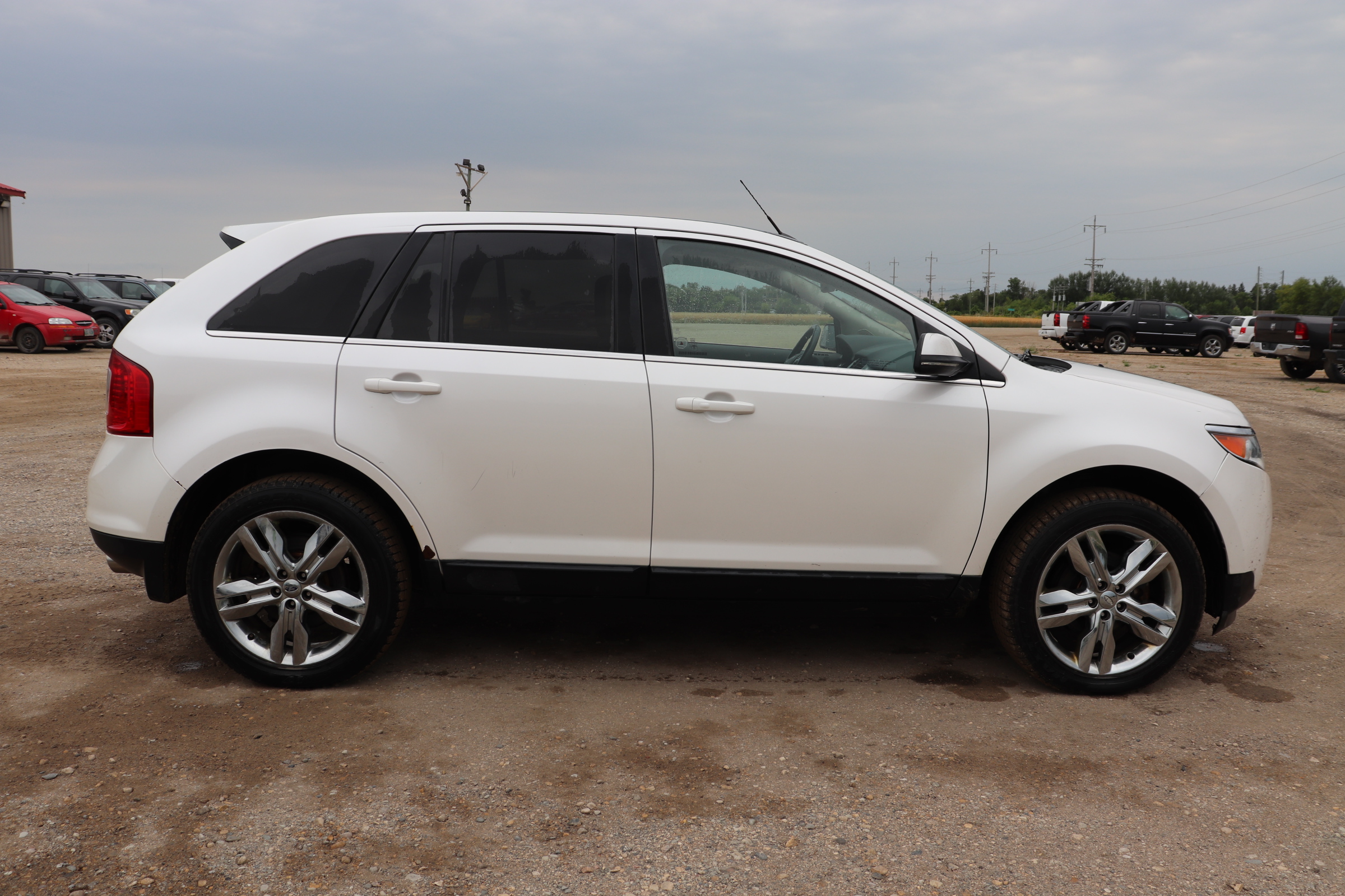 2013 Ford Edge (R)(F)(5) Limited AWD - 5