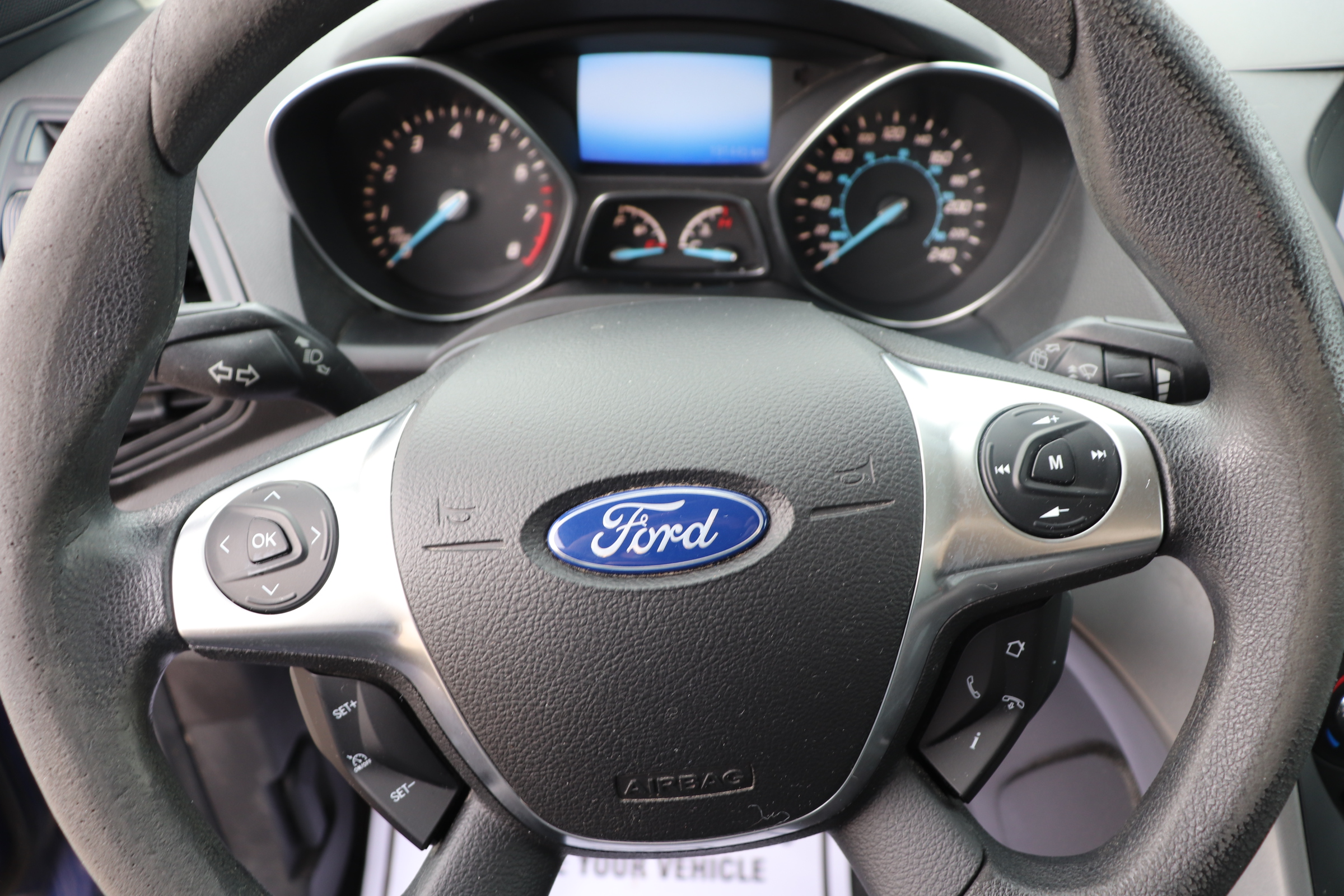 2014 Ford Escape (R)(G)(5) SE 4WD - 11