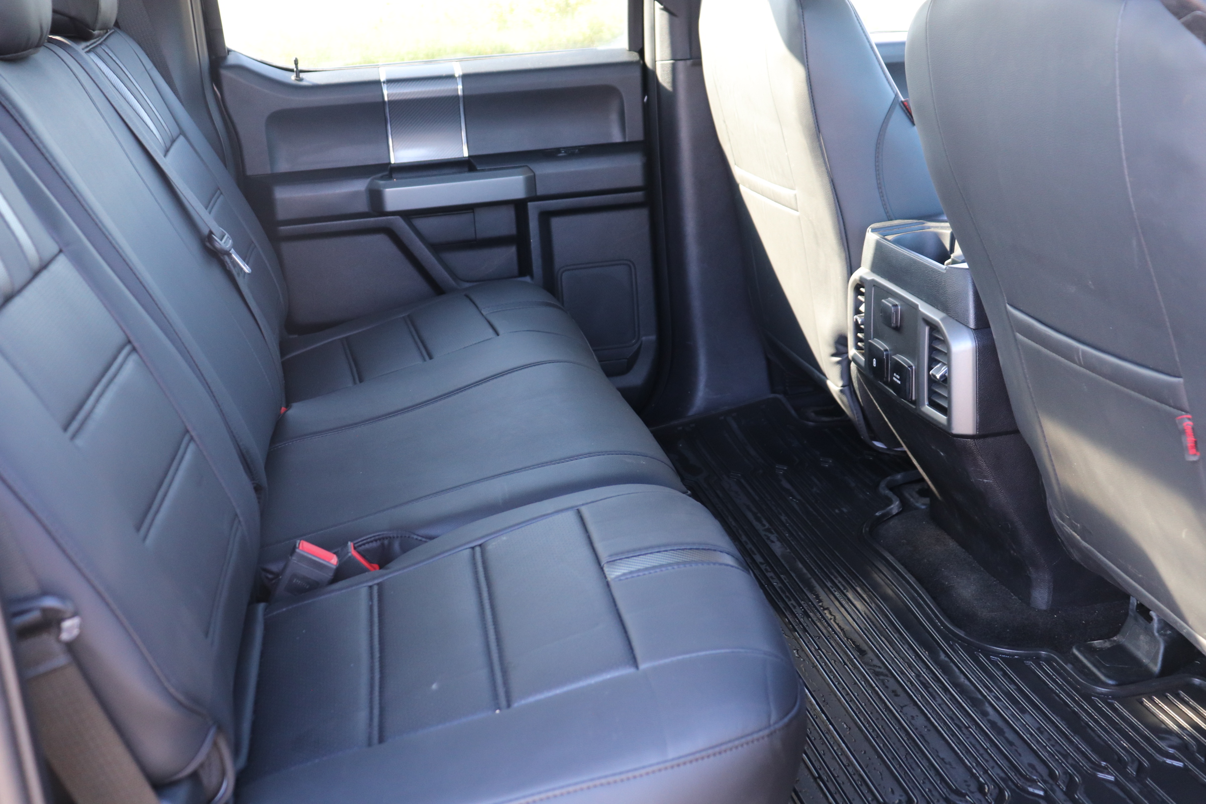 2018 Ford F-150 (G)(OAC Financing Only)(5) XLT SuperCrew 5.5-ft. Bed 4WD - 11