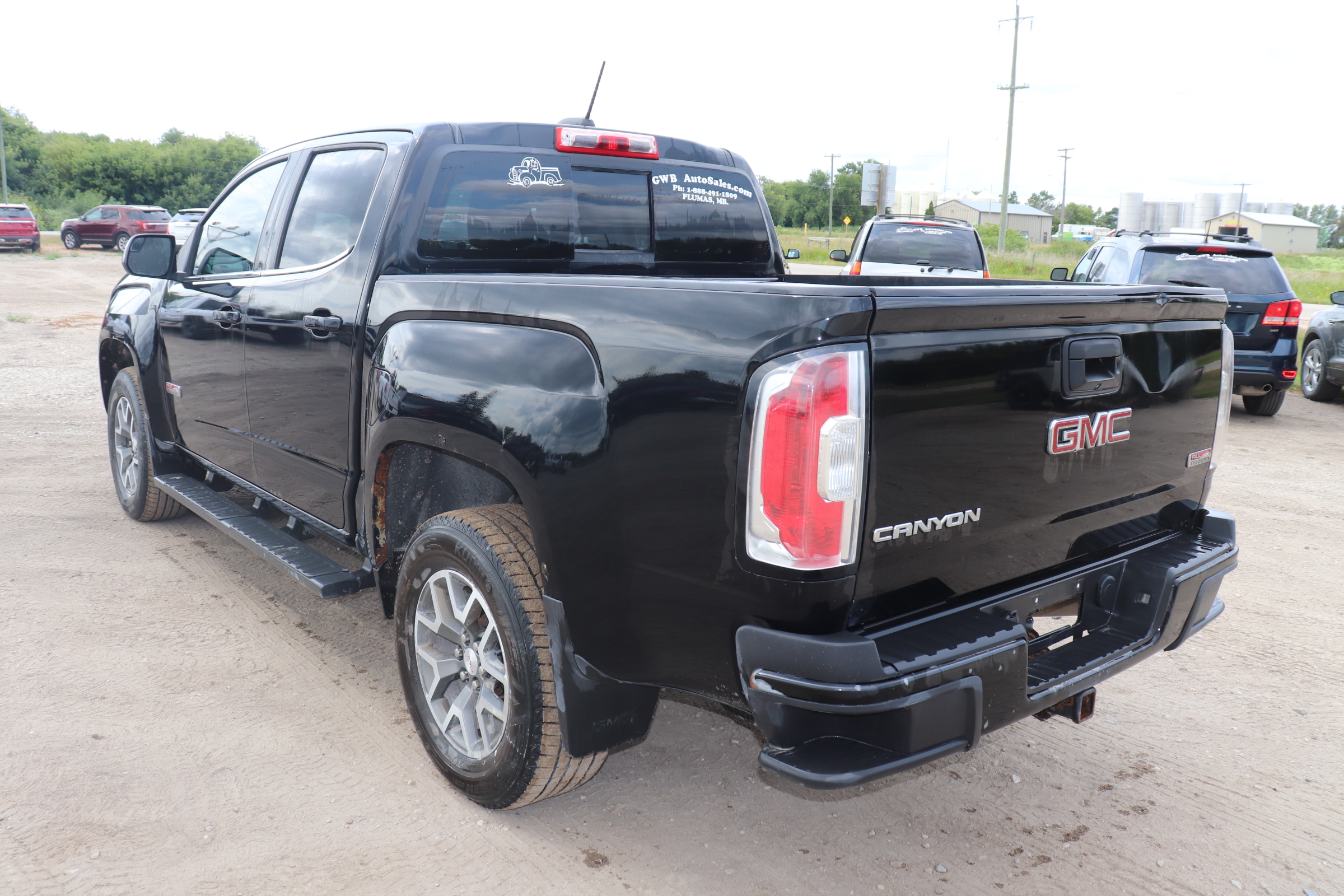 2016 GMC Canyon (R)(K)(5) SLE Crew Cab 4WD - 6