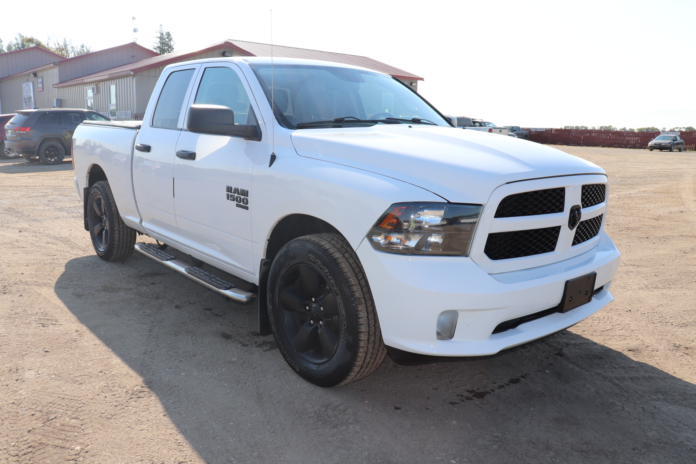 2020 RAM 1500 Classic (G)(W)(6) Tradesman Quad Cab 4WD - 2