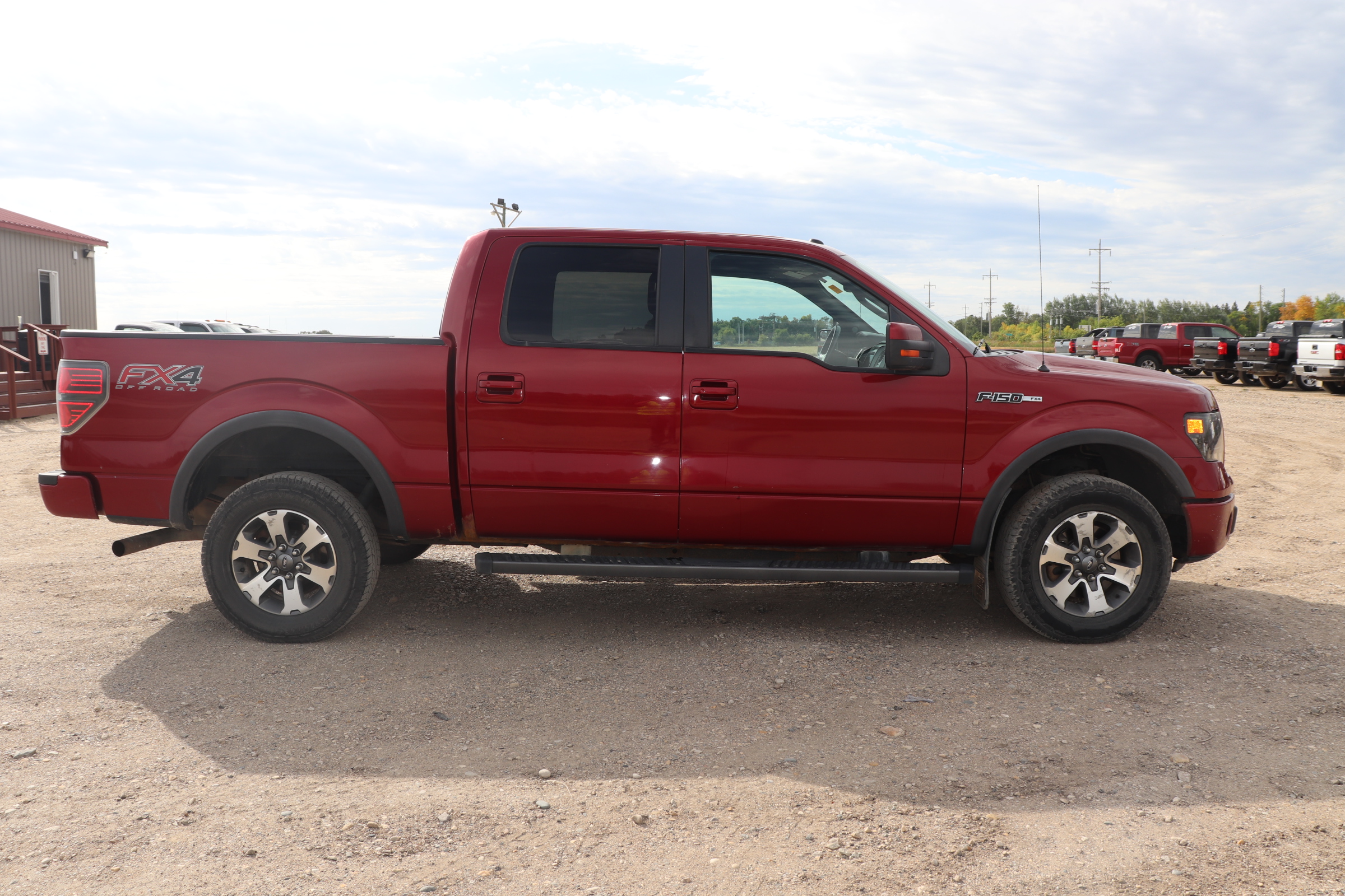 2014 Ford F-150 (R)(N)(5) XL SuperCrew 6.5-ft. Bed 4WD - 5