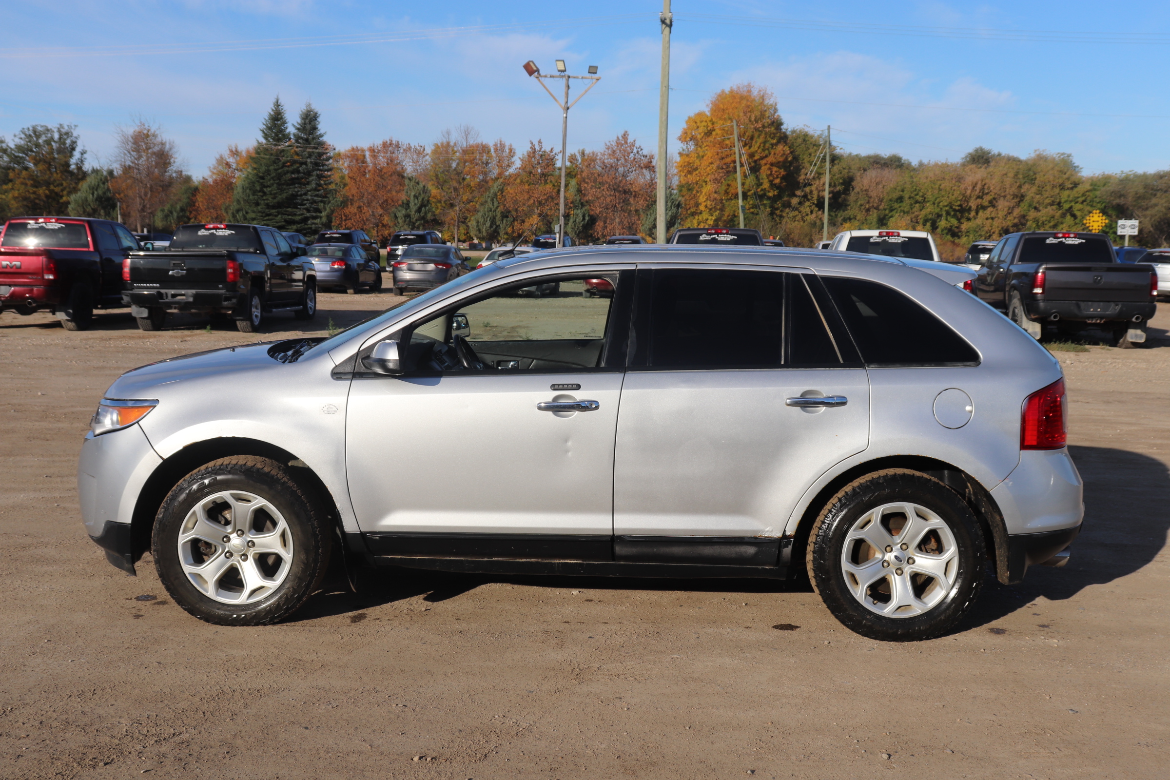 2011 Ford Edge (R)(C)(5) SEL AWD - 4