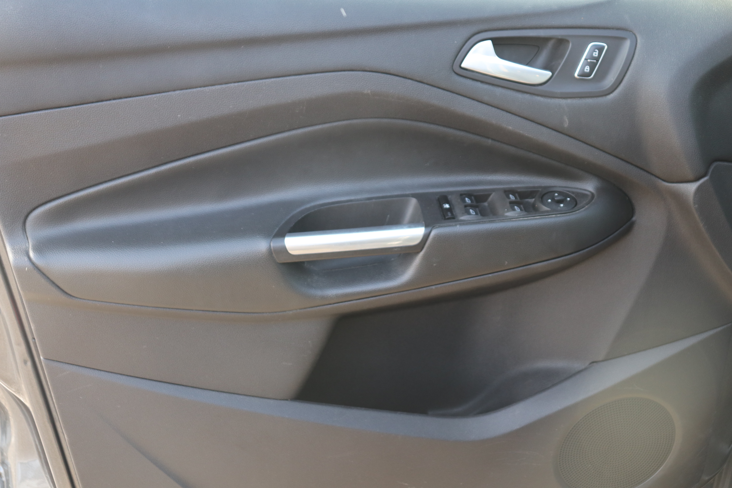 2014 Ford Escape (R)(F)(5) SE 4WD - 9