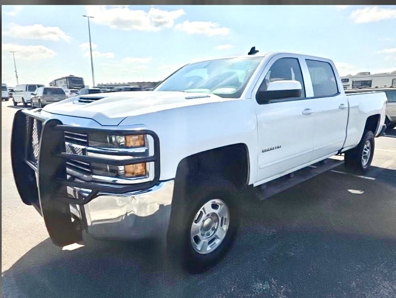 2017 Chevrolet Silverado 2500HD LT Crew Cab Long Box 4WD