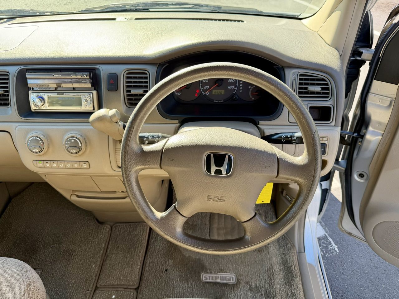 2001 Honda Step Wgn  Modulo Aero Kit K20A i-Vtec, FWD, AC, Auto