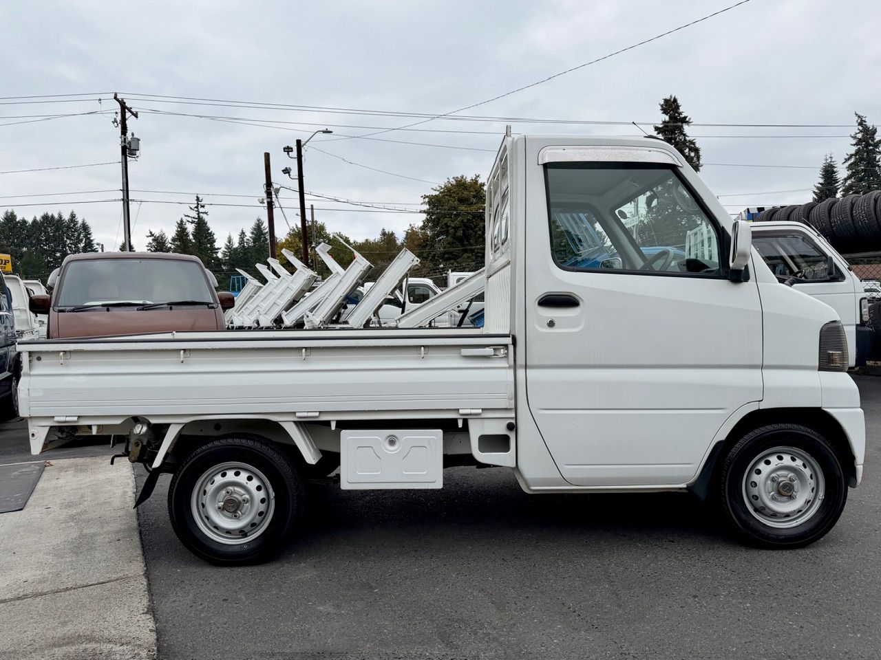 2001 Mitsubishi Minicab EFI 4WD, 2Hi-4Hi-4Lo, AC, PS, 5MT