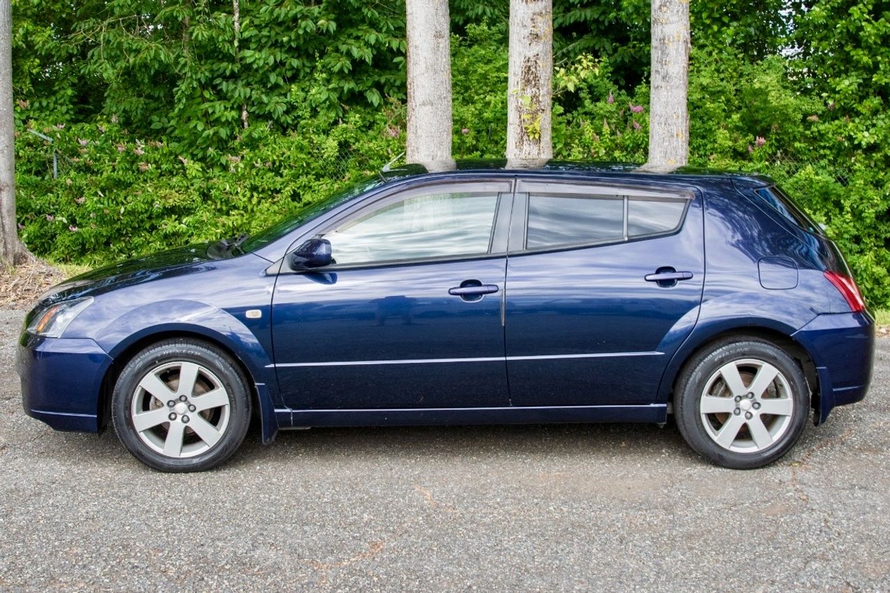2001 Toyota Will VS FWD, Fully Loaded, Automatic, Rare!