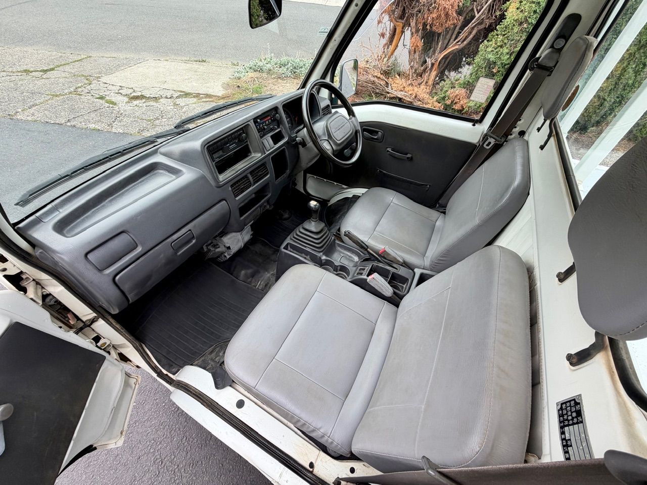 2001 Subaru Sambar HD Dump EFI 3-Way, 4WD 2Hi-4Hi-EL, PS, AC, 5MT