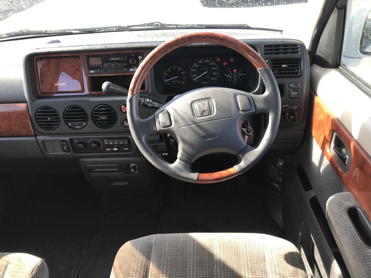 1999 Honda Step Wgn  Field Deck Camper Aero Kit, Fully Loaded, Auto