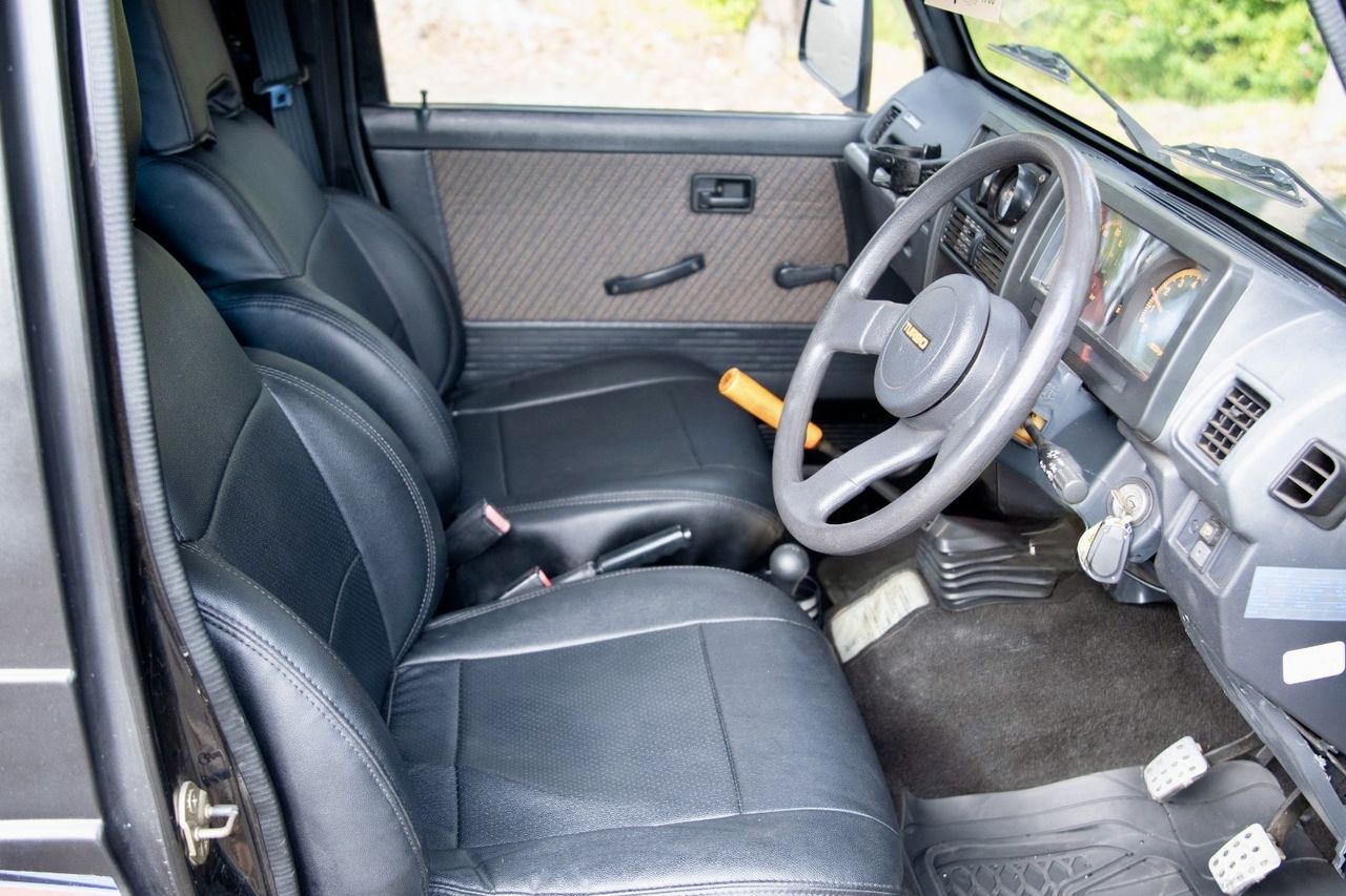 1992 Suzuki Jimny Wild Wind Turbo Intercooled 4WD, 2Hi-4Hi-4Lo, 5MT