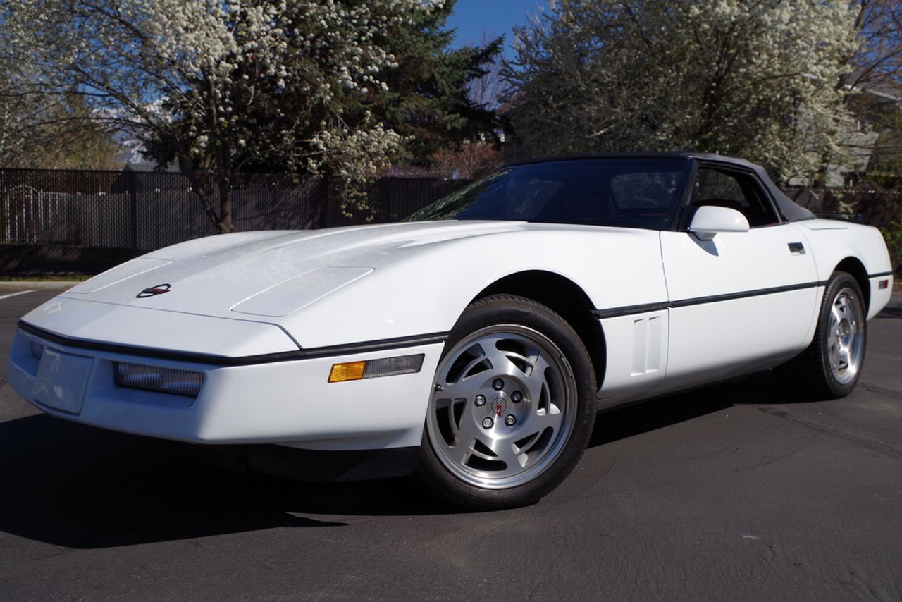 1990 Chevrolet Corvette Convertible