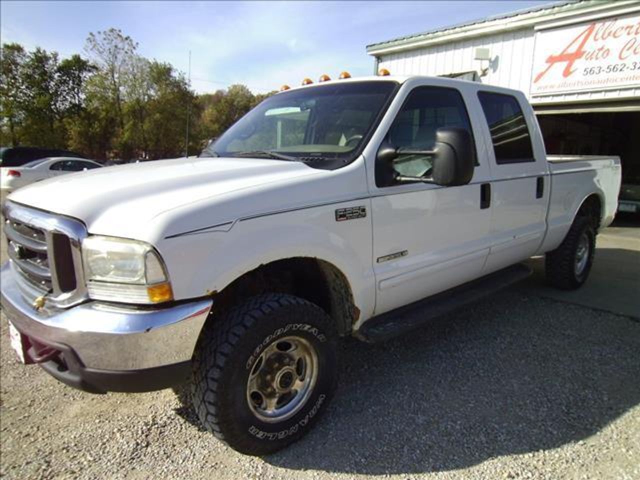 2002 Ford F250 Lariat Crew Cab Long Bed 4WD