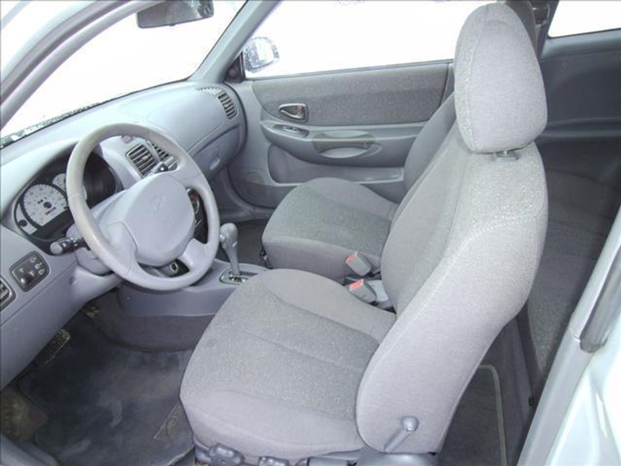 2002 Hyundai Accent GS