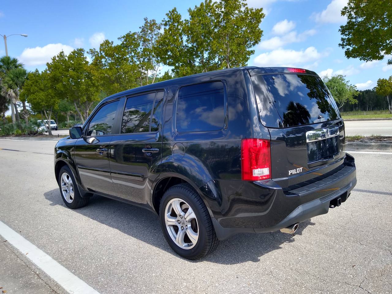 2015 Honda Pilot EX-L 2WD 5-Spd AT image 4