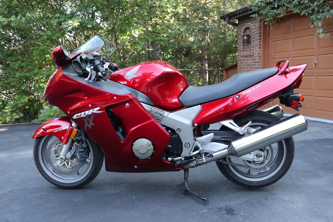 2001 Honda CBR1100XX  **SOLD** -