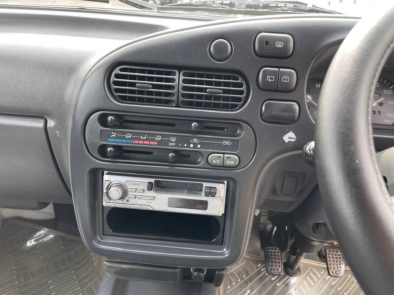 1997 Daihatsu Hi-Jet Twincam 12V RWD, PS, AC, 5MT