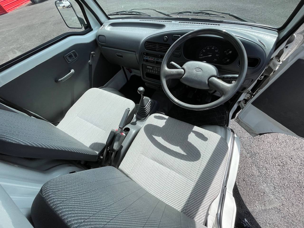 1996 Daihatsu Hi-Jet 4WD, 2Hi-4Hi, 5MT, Like New!
