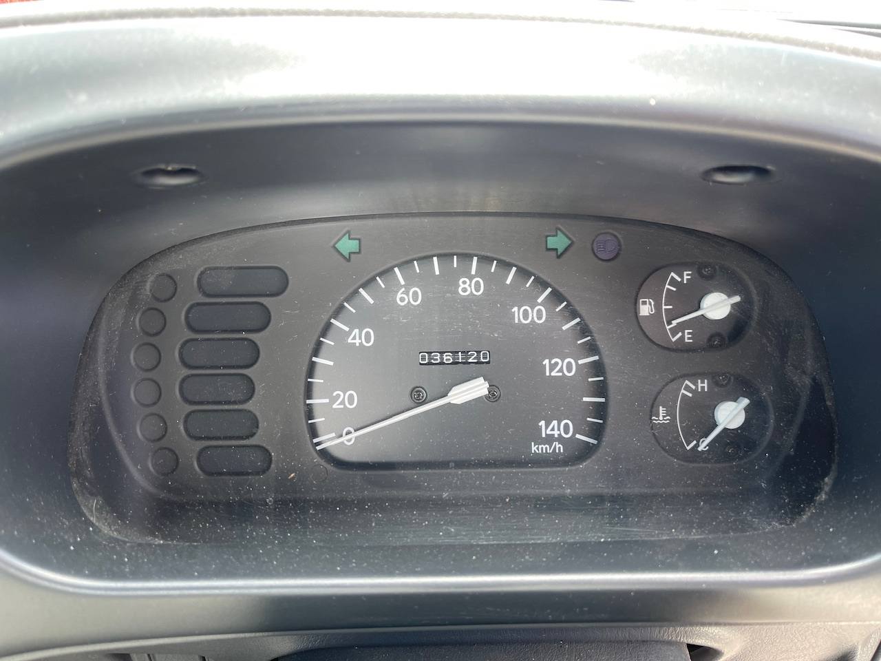 1997 Daihatsu Hi-Jet 4WD, 2Hi-4Hi, 5MT, Like New