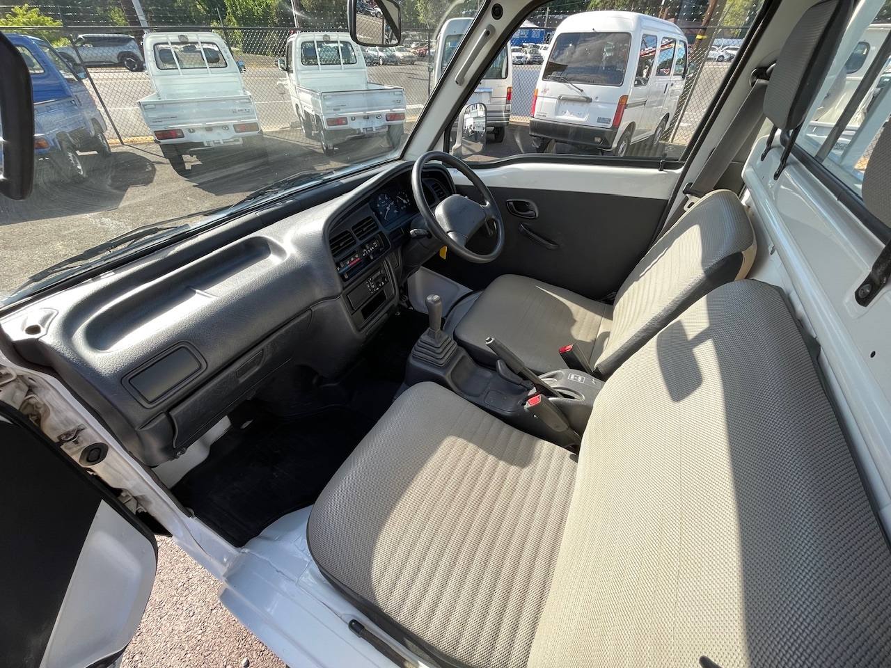 1996 Suzuki Carry 4WD, Axle Lock, 2Hi-4Hi, EL Gear, 5MT, AC