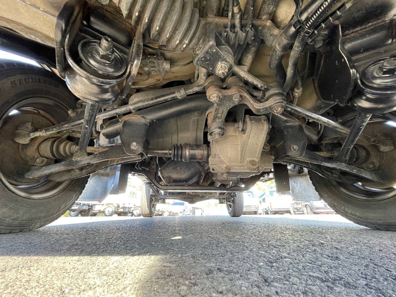 1996 Suzuki Carry 4WD, Axle Lock, 2Hi-4Hi, EL Gear, 5MT, AC