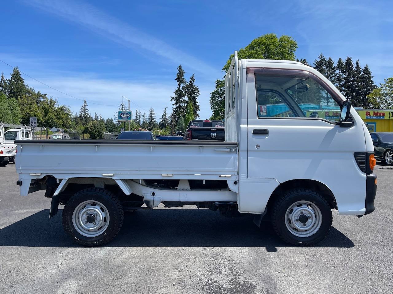 1996 Daihatsu Hi-Jet 4WD, 2Hi-4Hi, 5MT, Great Value