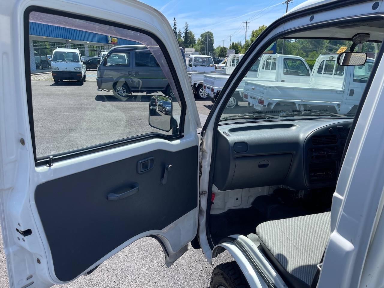 1996 Daihatsu Hi-Jet 4WD, 2Hi-4Hi, 5MT, Great Value