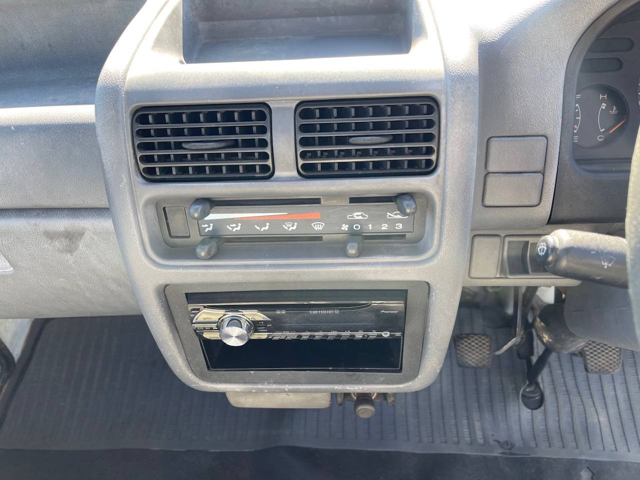 1995 Subaru Sambar 4WD, 2Hi-4Hi, Extra Low Gear, 5MT