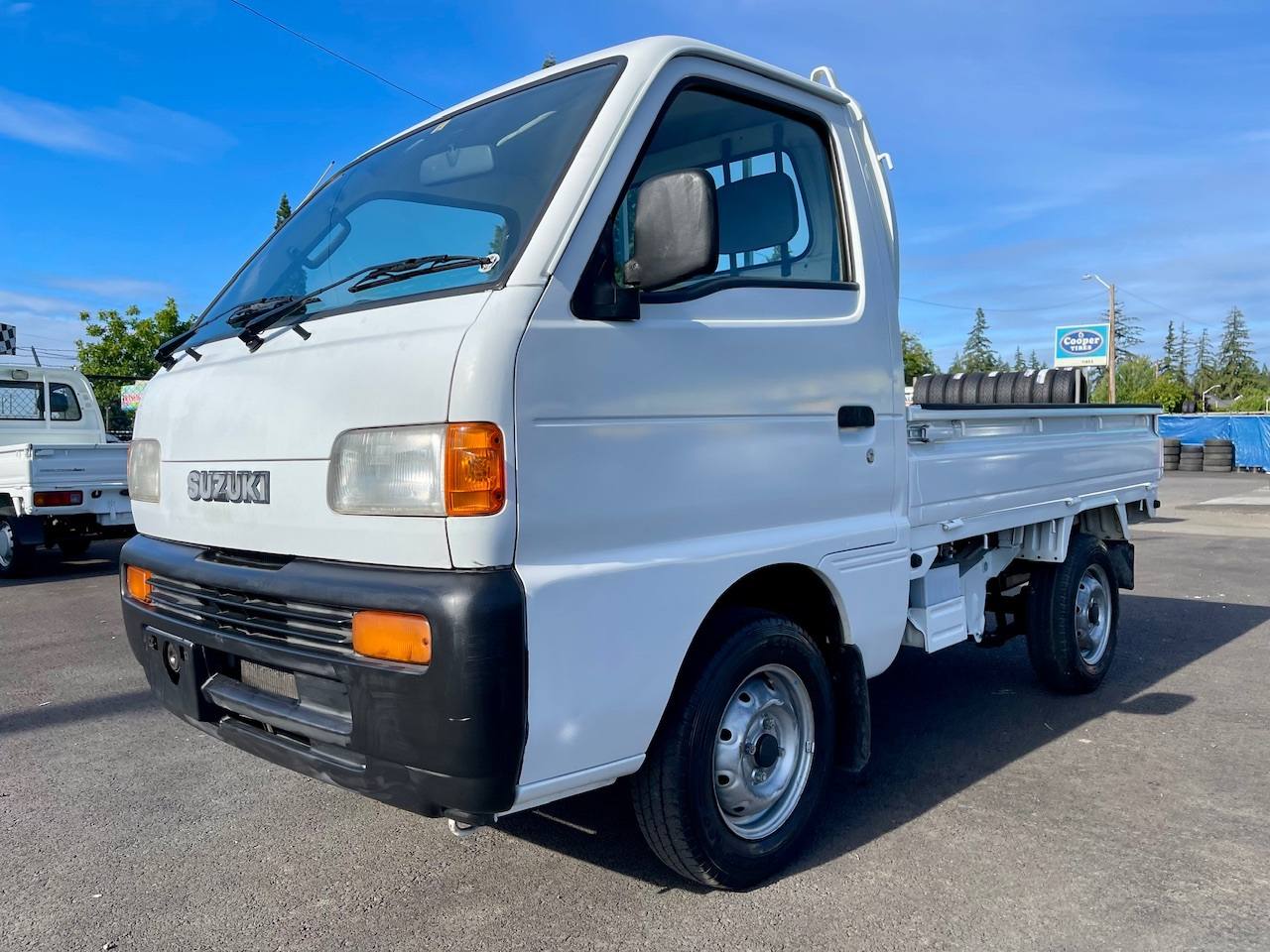 1997 Suzuki Carry 4WD, Axle Lock, 2Hi-4Hi-4Lo, 4MT, Like New!