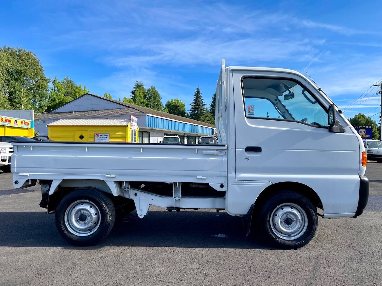 1997 Suzuki Carry 4WD, Axle Lock, 2Hi-4Hi-4Lo, 4MT, Like New!