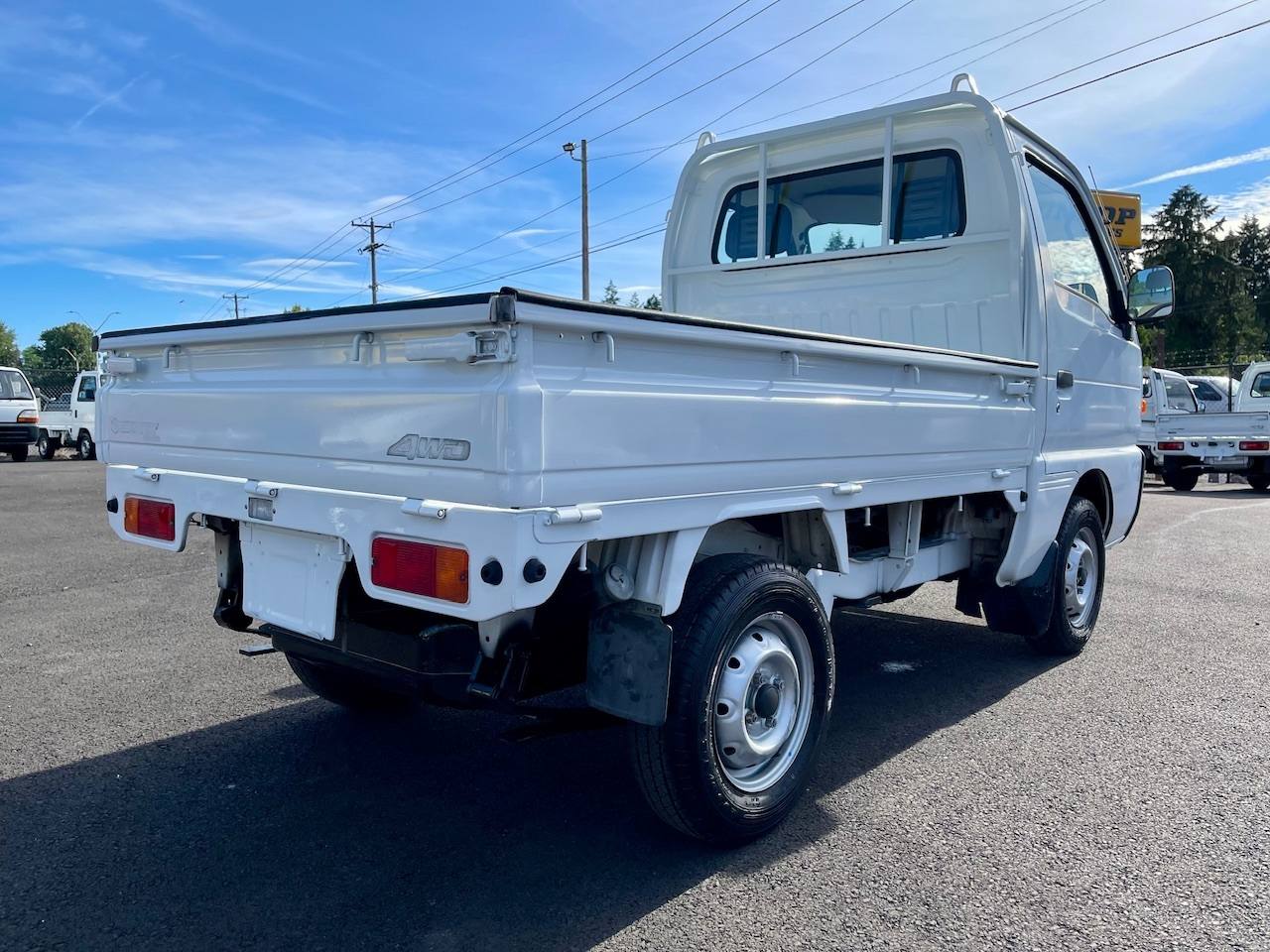 1997 Suzuki Carry 4WD, Axle Lock, 2Hi-4Hi-4Lo, 4MT, Like New!