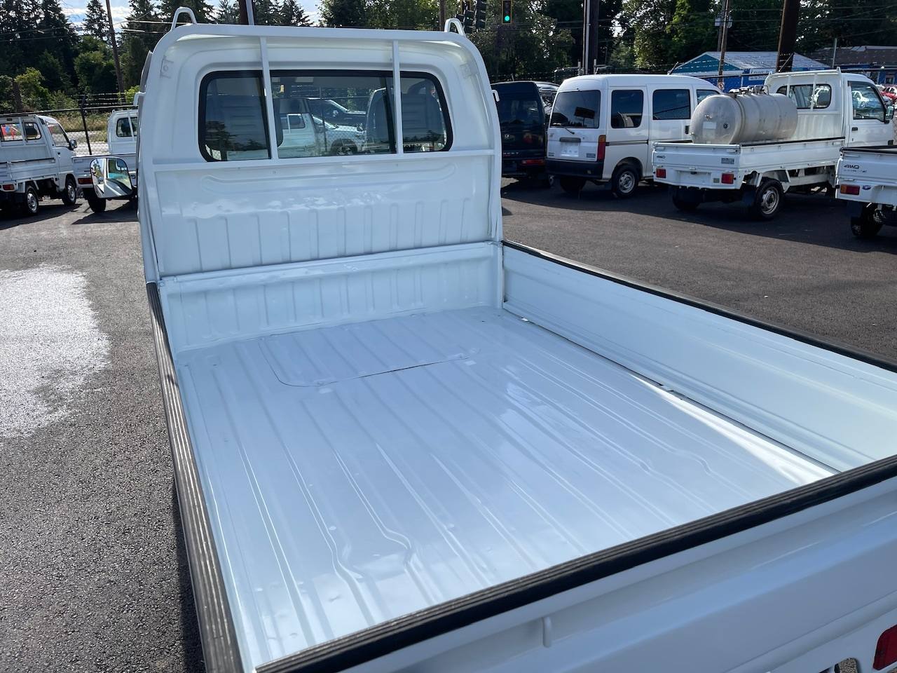 1997 Suzuki Carry 4WD, Axle Lock, 2Hi-4Hi-4Lo, 4MT, Like New!
