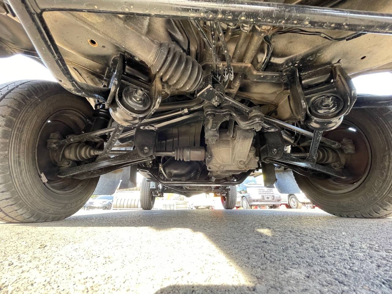 1997 Suzuki Carry 4WD, Axle Lock, 2Hi-4Hi-4Lo, 4MT, Like New!