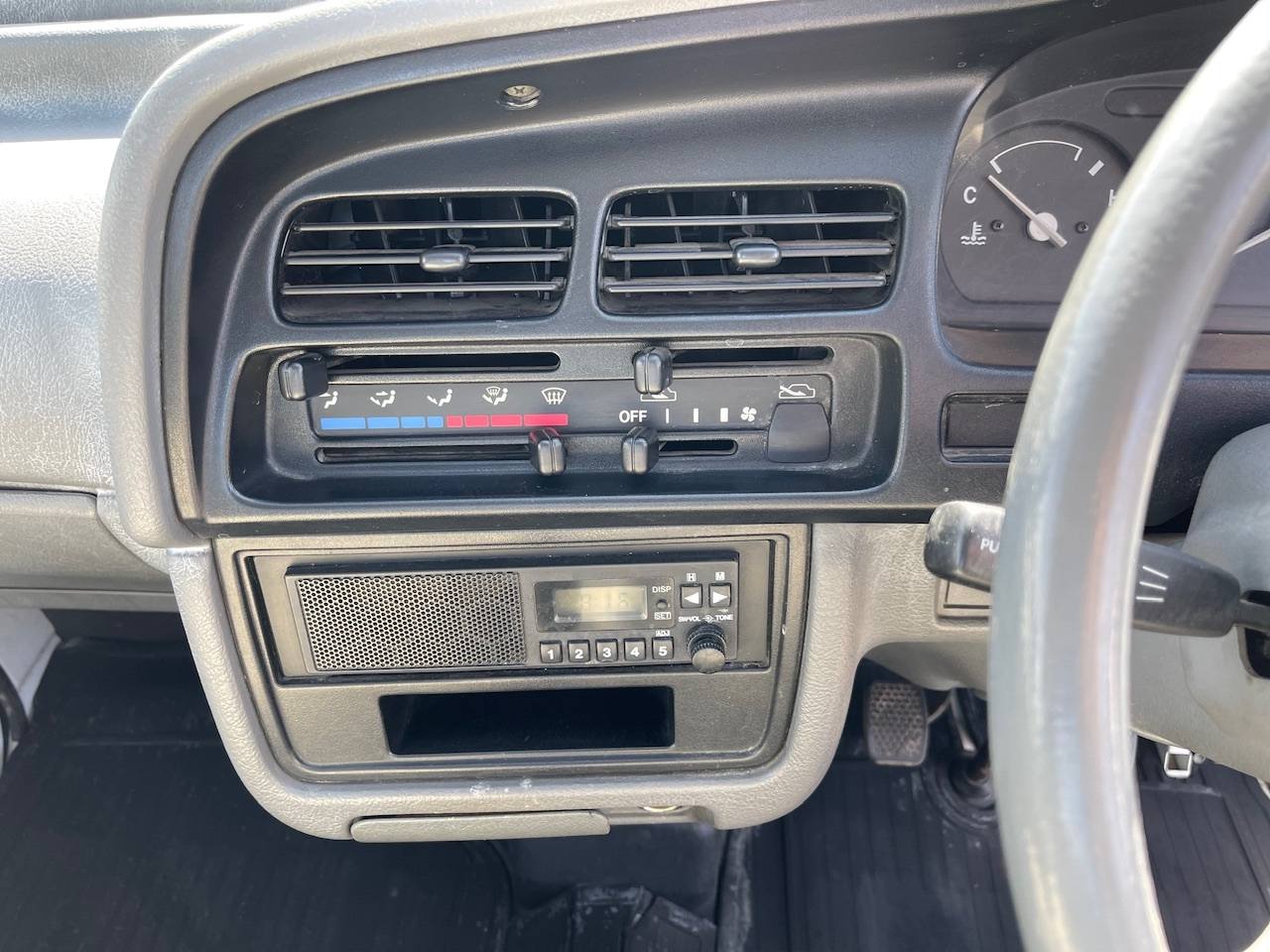 1998 Suzuki Carry 4WD, Axle Lock, 2Hi-4Hi, Extra Low Gear, 5MT, Clean
