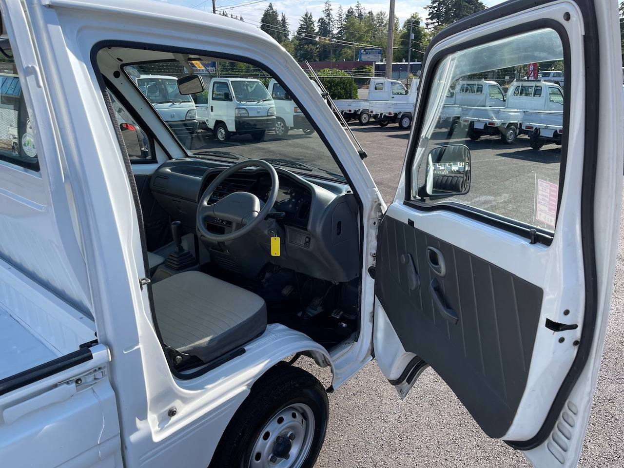 1998 Suzuki Carry 4WD, Axle Lock, 2Hi-4Hi, EL Gear, 5MT, Like New!