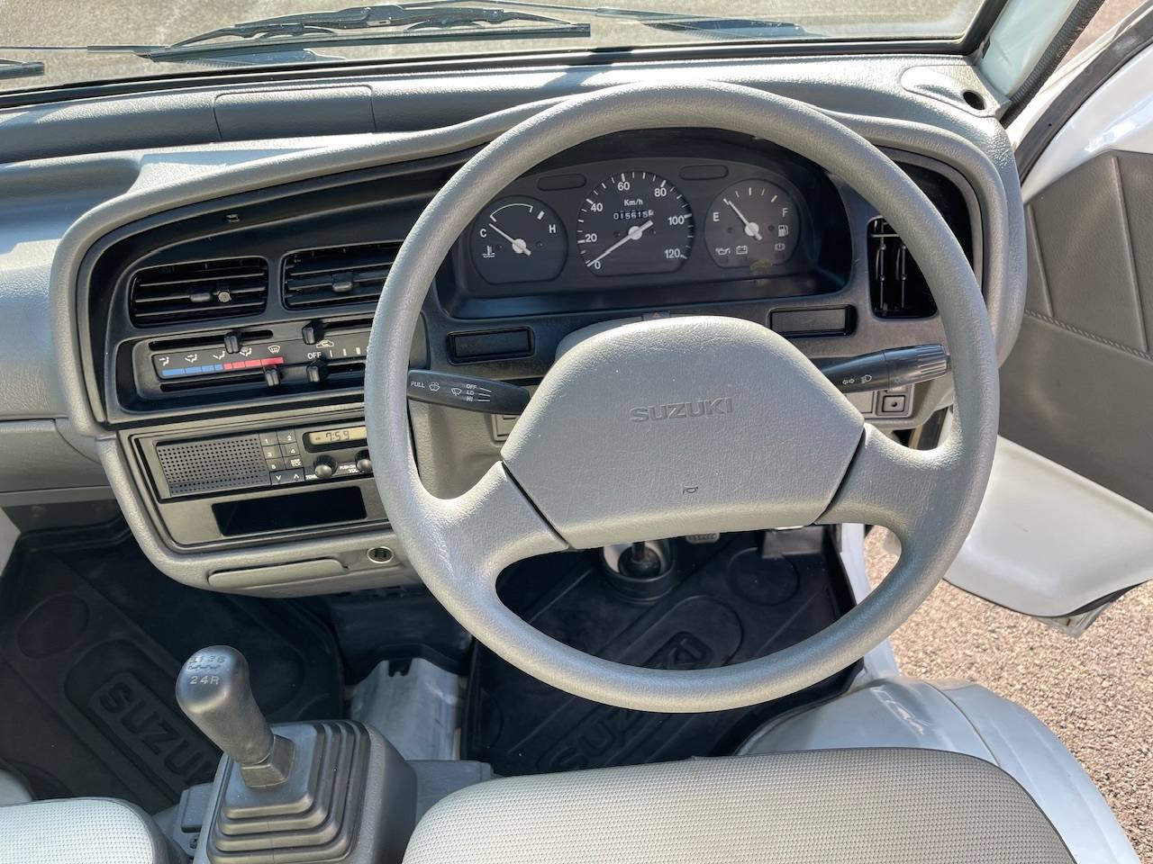 1998 Suzuki Carry 4WD, Axle Lock, 2Hi-4Hi, EL Gear, 5MT, Like New!