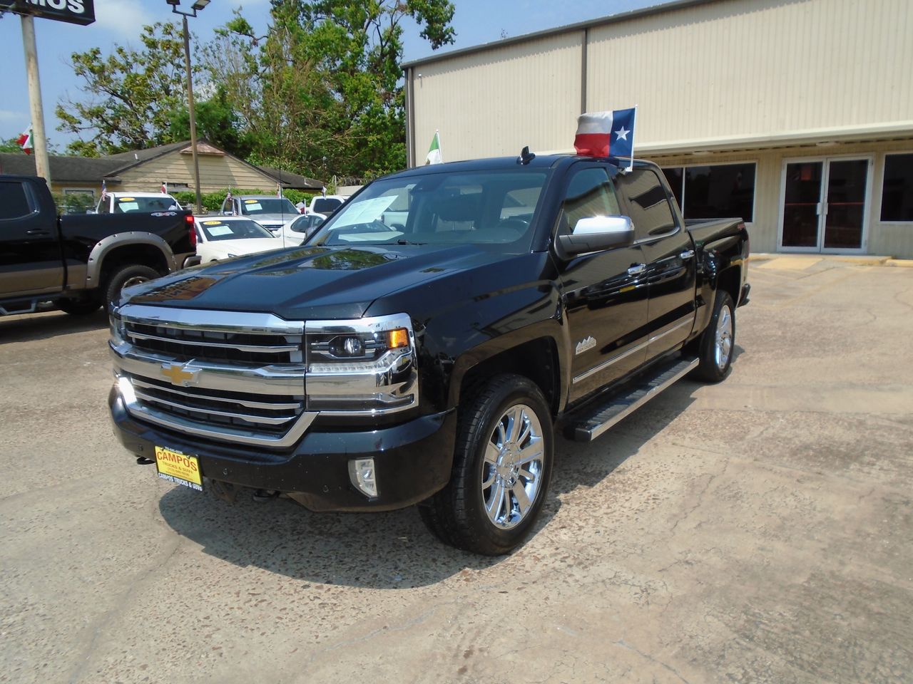 2017 Chevrolet Silverado 1500 High Country Crew Cab Long Box 4WD