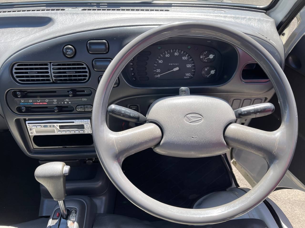 1994 Daihatsu Hi-Jet EFI SOHC 6V 4WD, 2Hi-4Hi, AC, Automatic