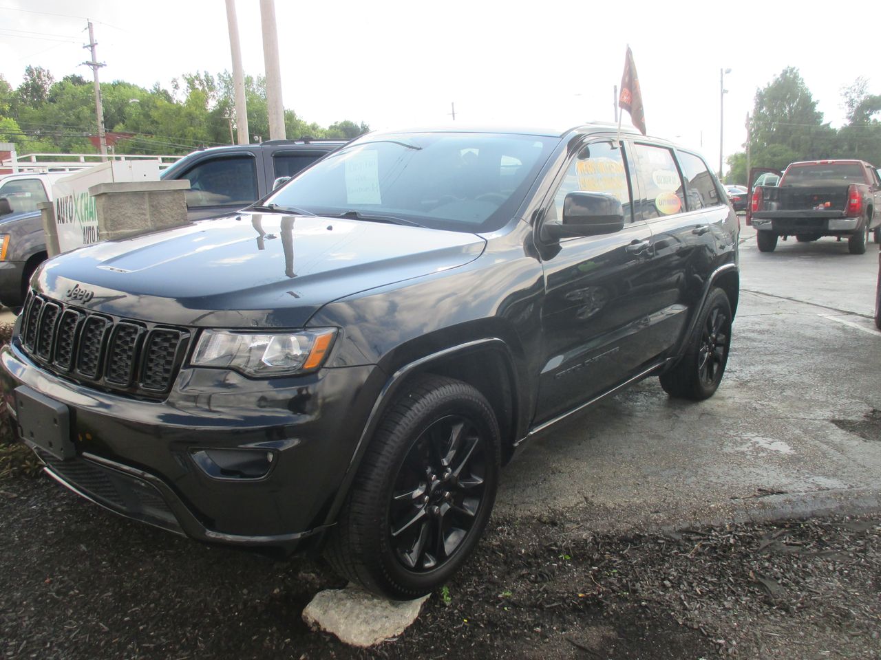 2017 Jeep Grand Cherokee Laredo 4WD