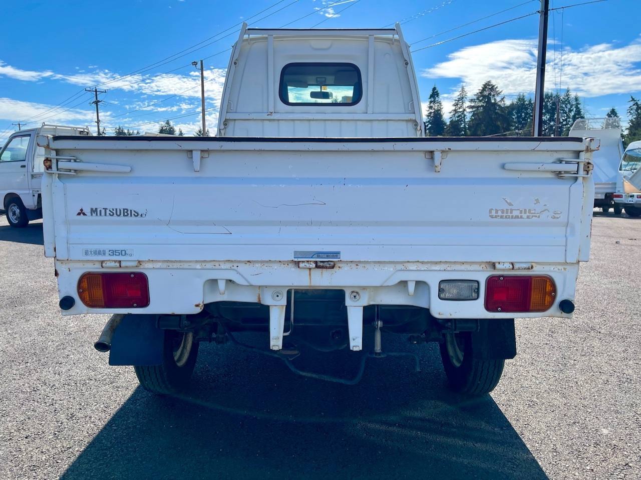 1997 Mitsubishi Minicab VX Special Edition 4WD, 2Hi-4Hi-4Lo, 5MT, PS
