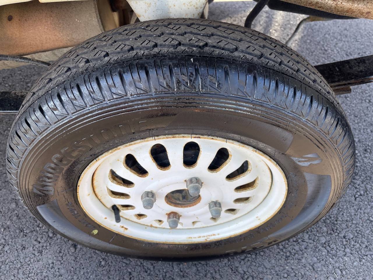 1997 Mitsubishi Minicab VX Special Edition 4WD, 2Hi-4Hi-4Lo, 5MT, PS