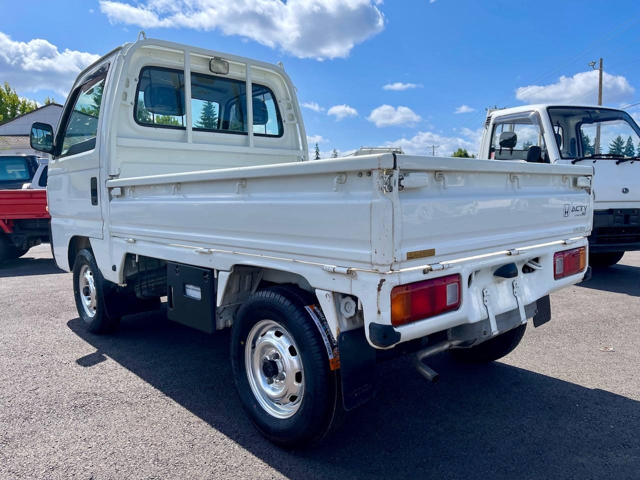 1998 Honda Acty Super Delux 2WD, Mid-Engine, 5MT