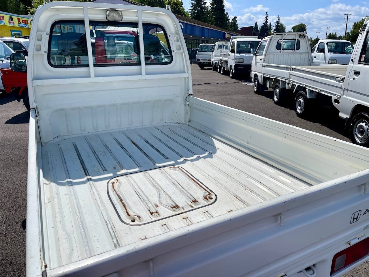 1998 Honda Acty Super Delux 2WD, Mid-Engine, 5MT