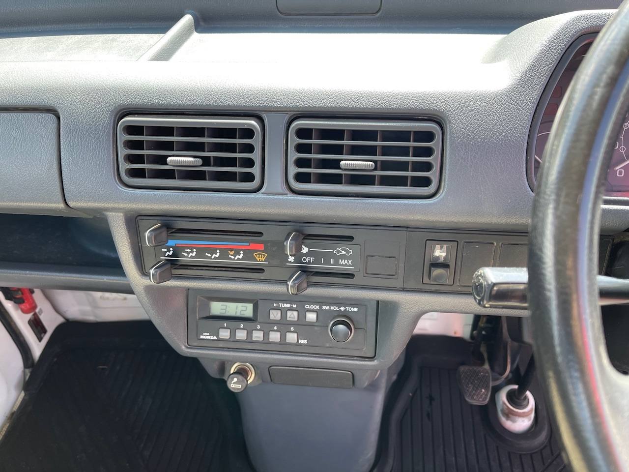 1998 Honda Acty Super Delux 2WD, Mid-Engine, 5MT